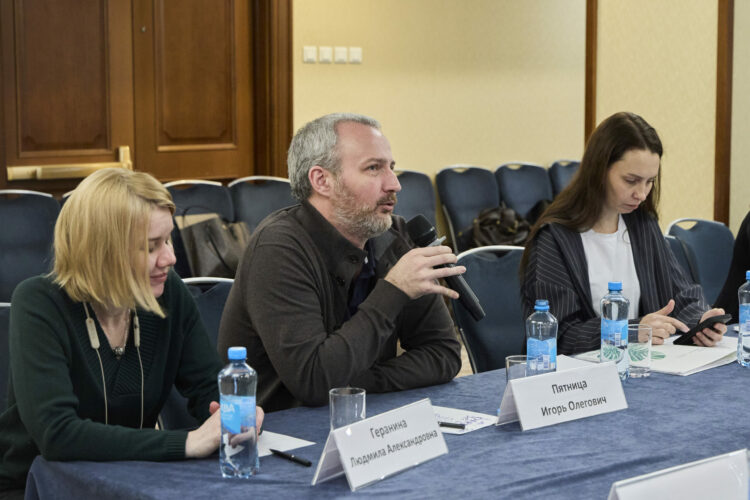 Круглый стол по правовым вопросам поддержки людей после инсульта