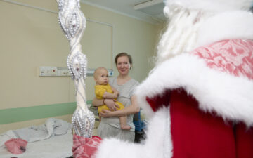 Новогоднее поздравление от фонда ОРБИ в Морозовской больнице 2025