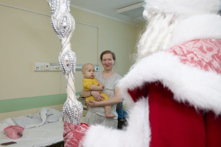 Новогоднее поздравление от фонда ОРБИ в Морозовской больнице 2025