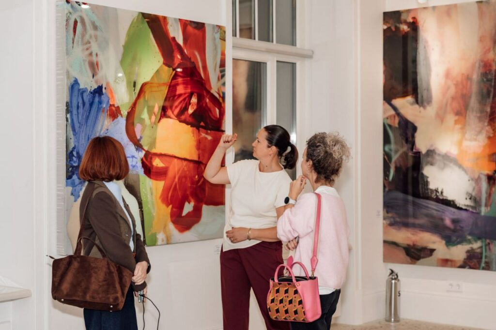 Благотворительная экскурсия в галерее современного искусства ASKERI GALLERY