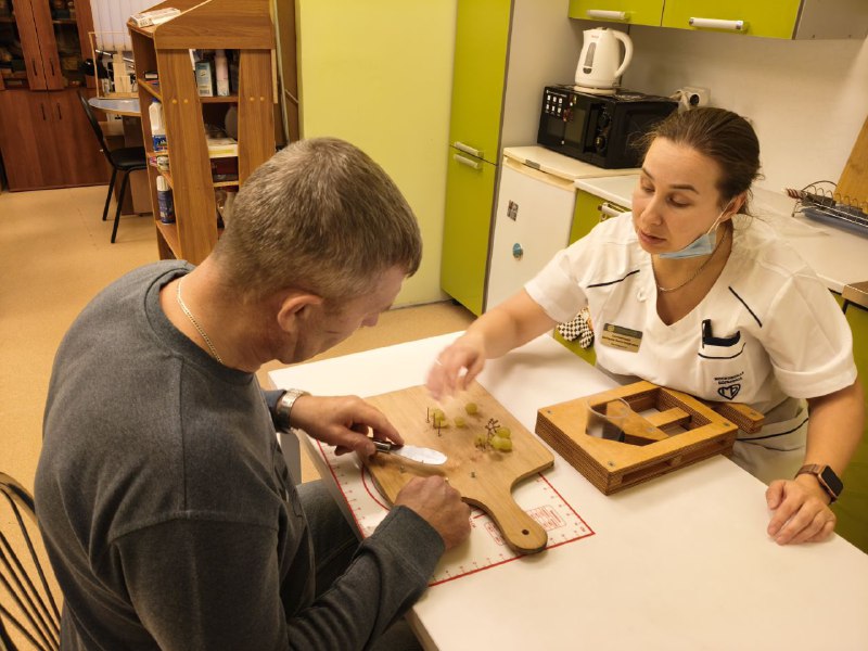 Олег Бобровников прошел курс реабилитации после инсульта