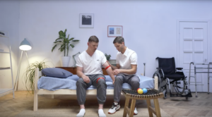 Упражнения после инсульта: как научиться сидеть, вставать и ходить